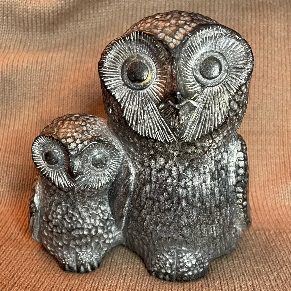 Vintage 1980 NUVUK Canada Carved Soapstone Owls